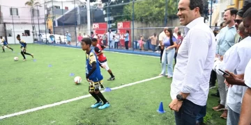 Projeto da Prefeitura em parceria com o Bahia vai beneficiar crianças