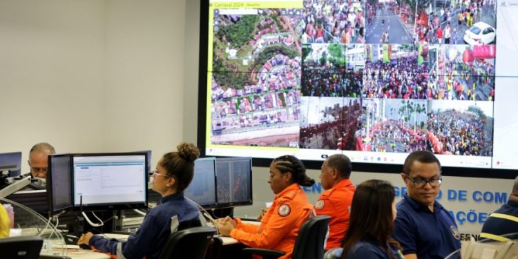 Centro de Controle Operacional do Carnaval começa a funcionar neste sábado
