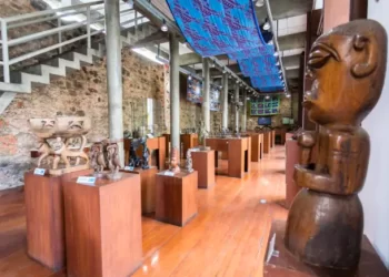 Cultura: Casa do Benin segue com exposição Lapso Temporal até o dia 29