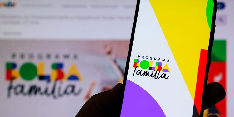 Distribuição de renda: Bolsa Família chega a 2,48 milhões de beneficiários da Bahia