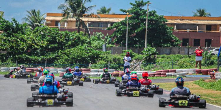 Campeonato do Nordeste de Kart acontece em Ipitanga no feriado da Semana Santa