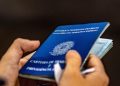 Brasil: País tem 45,6 milhões de pessoas trabalhando com carteira assinada